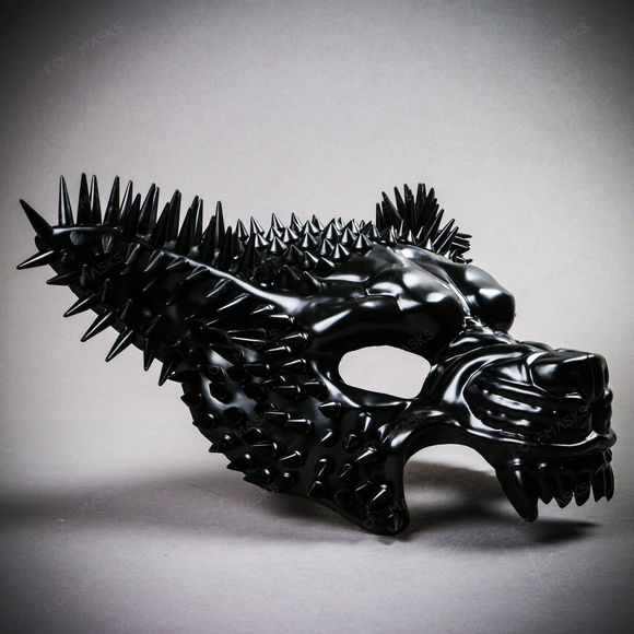 Angry Wolf Steampunk Spike Masquerade Mask - Black - Picture 9 of 10